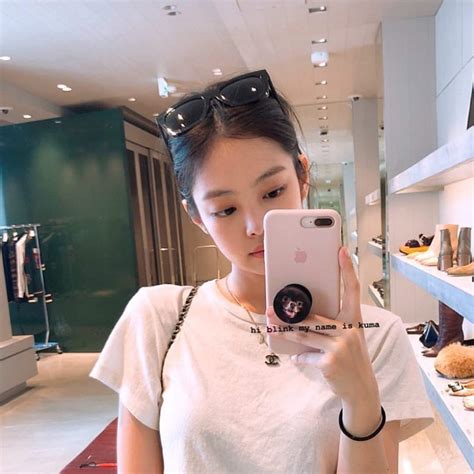 jennie kim instagram